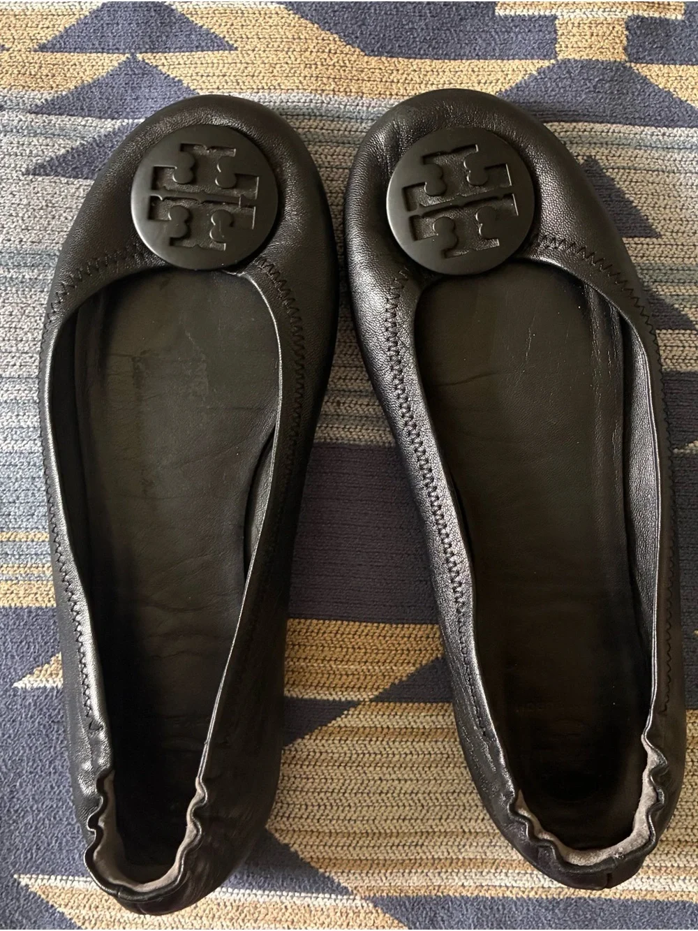 Tory Burch Black Logo Round-Toe Ballet Flats